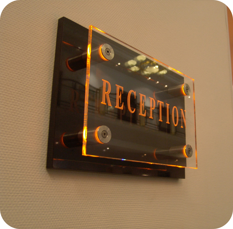 Световая панель для рекламы