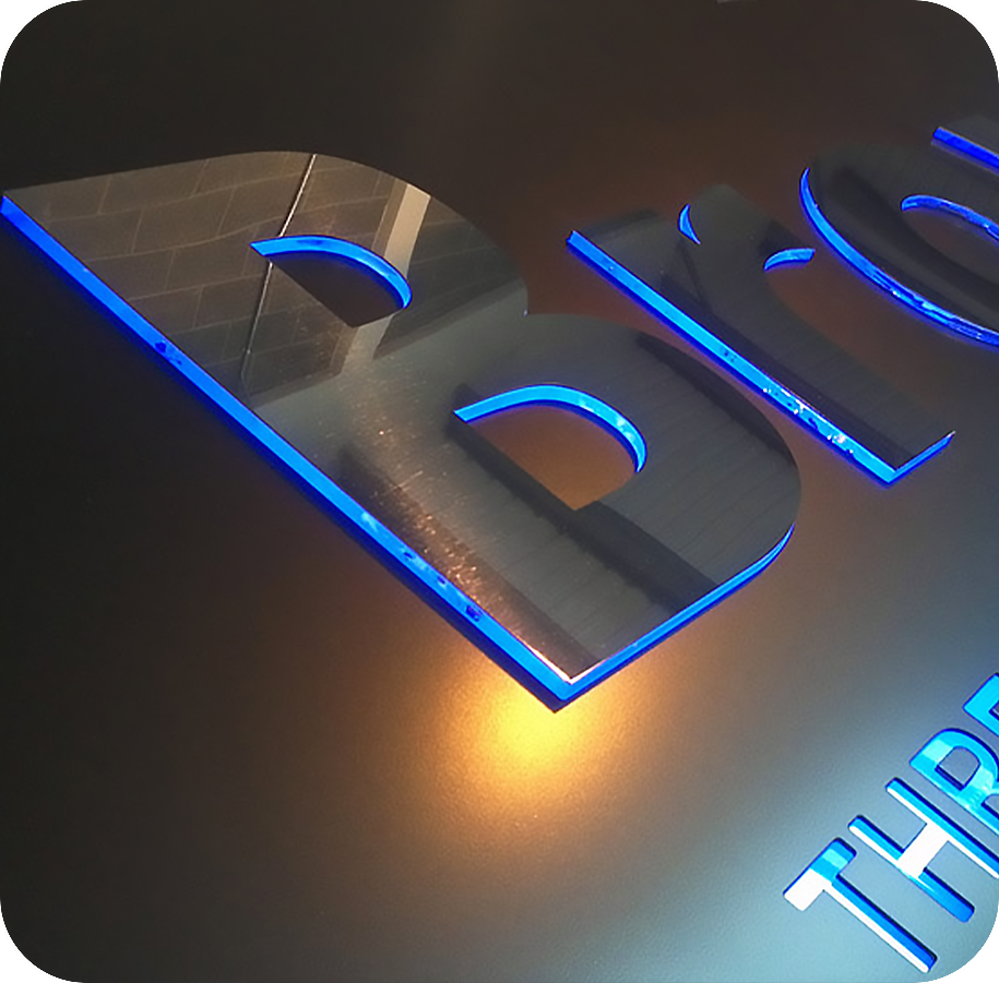 Световые короба с инкрустацией