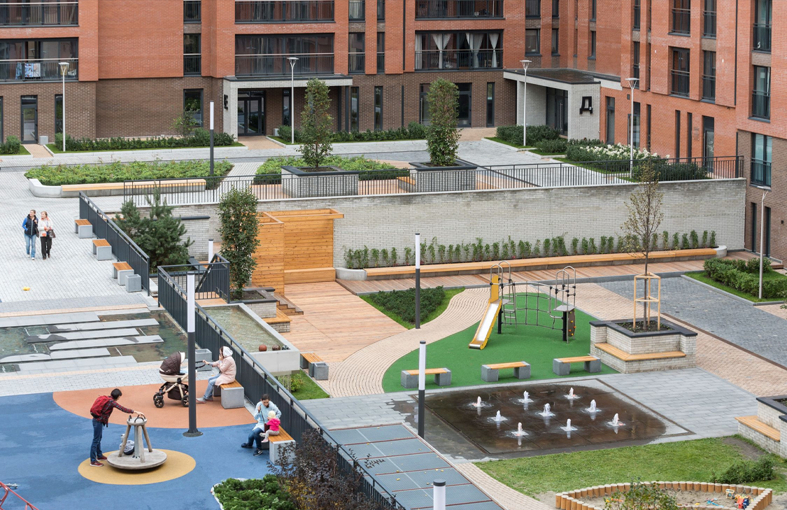 Дворовая территория