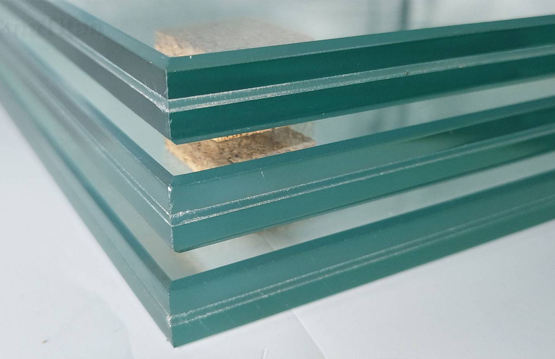 Стекло с защитными свойствами (триплекс, закаленное)